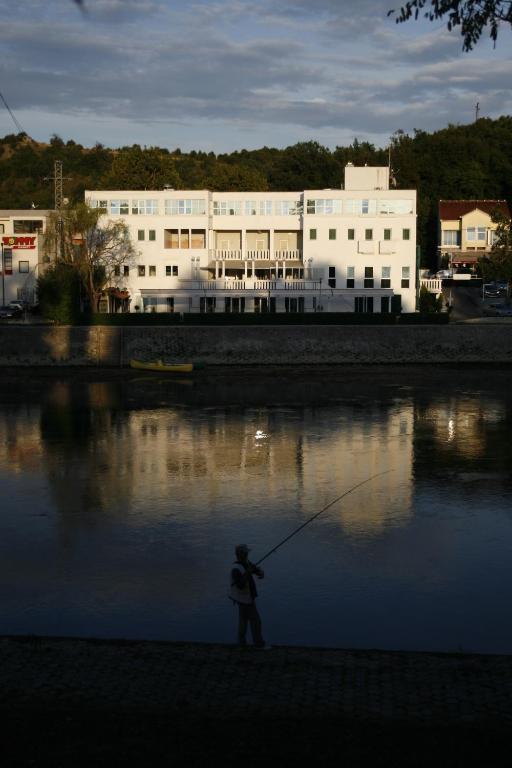 Hotel Sv. Mihovil Trilj Ruang foto